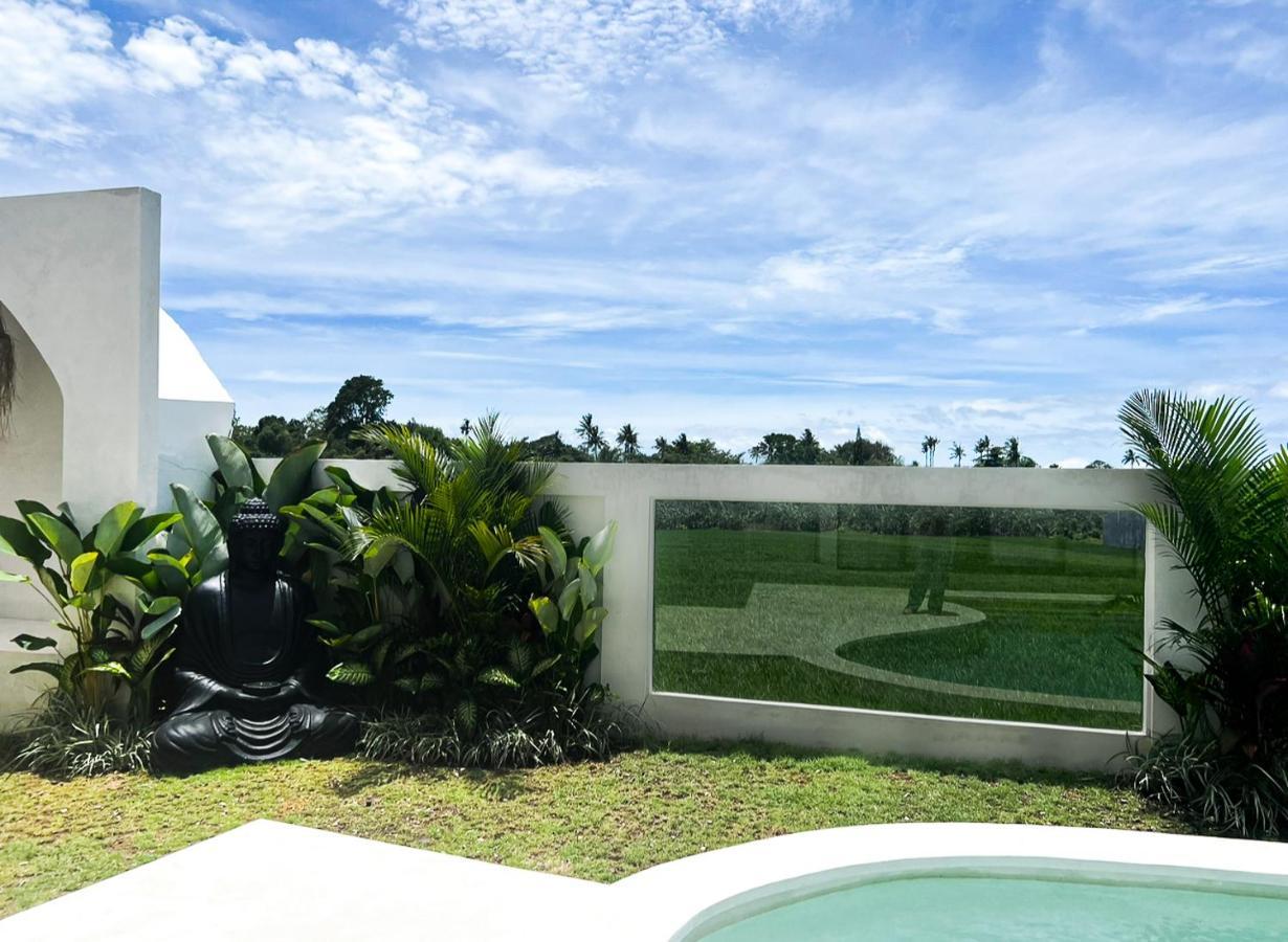 Villa Aurelia Canggu Exteriör bild