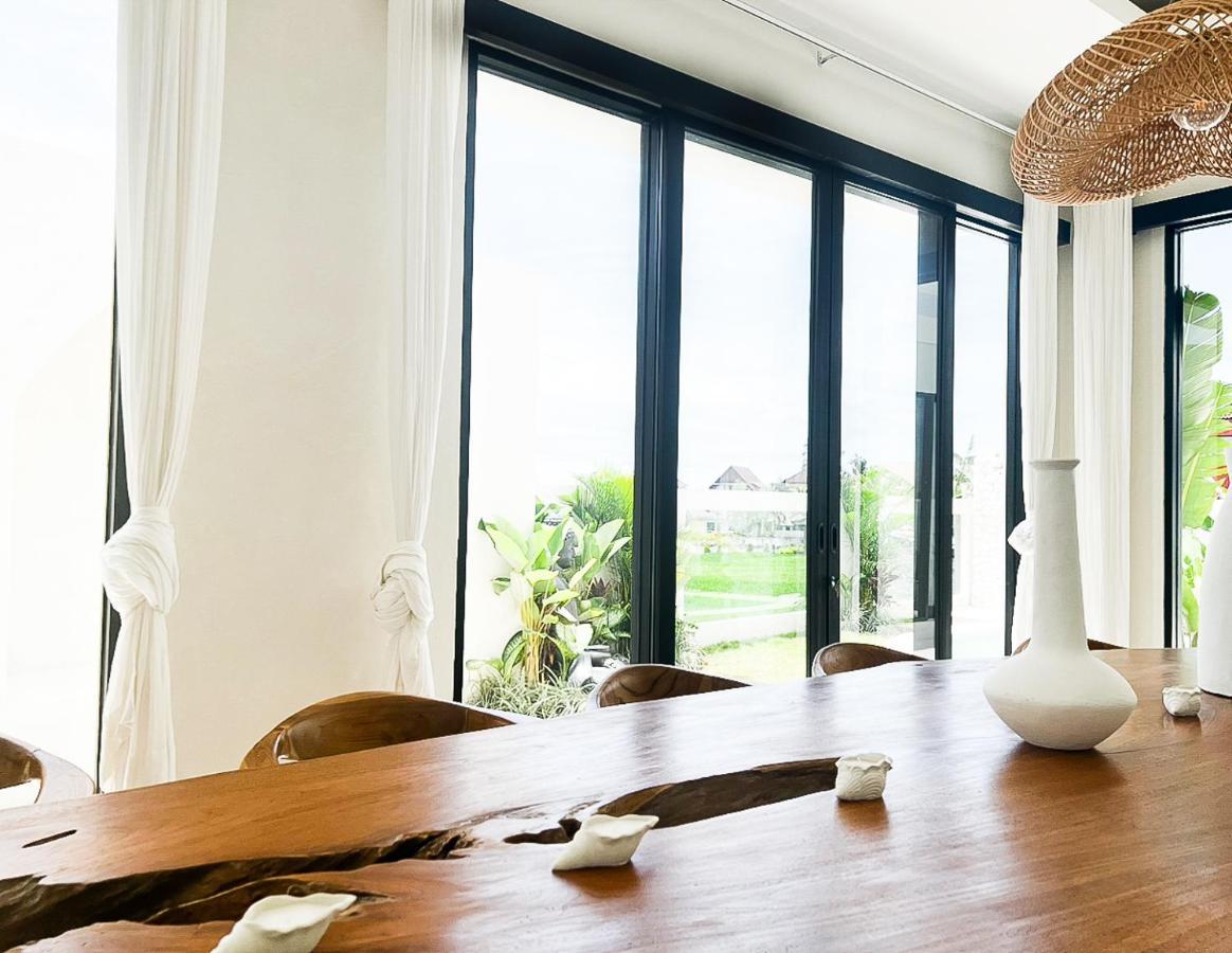 Villa Aurelia Canggu Exteriör bild